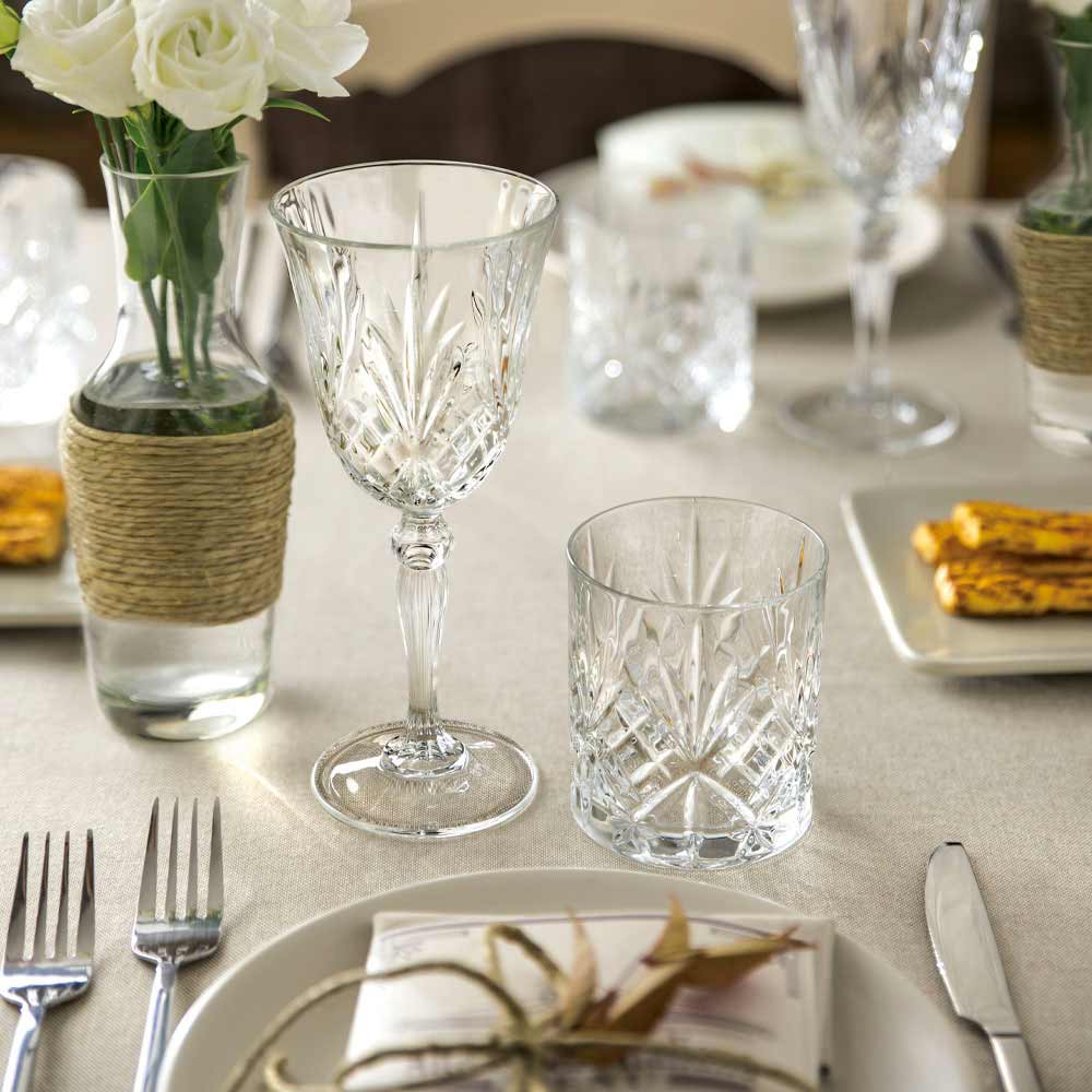 Hoe u Het Juiste Kristalglas voor de Tafel Kiest - Artikel