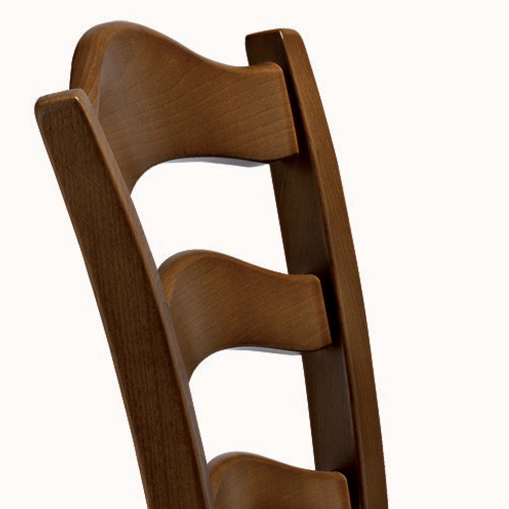 werkloosheid mozaïek Dubbelzinnig Klassieke stoel in hout en zitting in stof Made in Italy