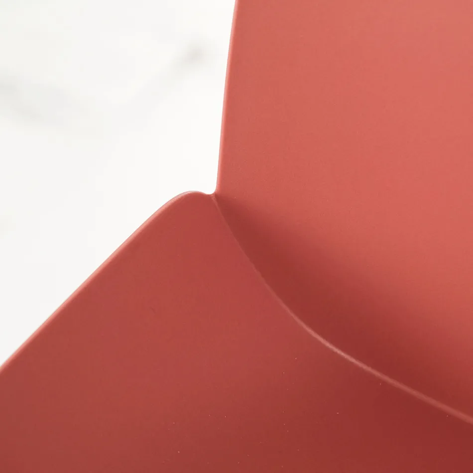 4 buiten- en binnenstoelen gemaakt van polypropyleen en metaal - Bloody Viadurini