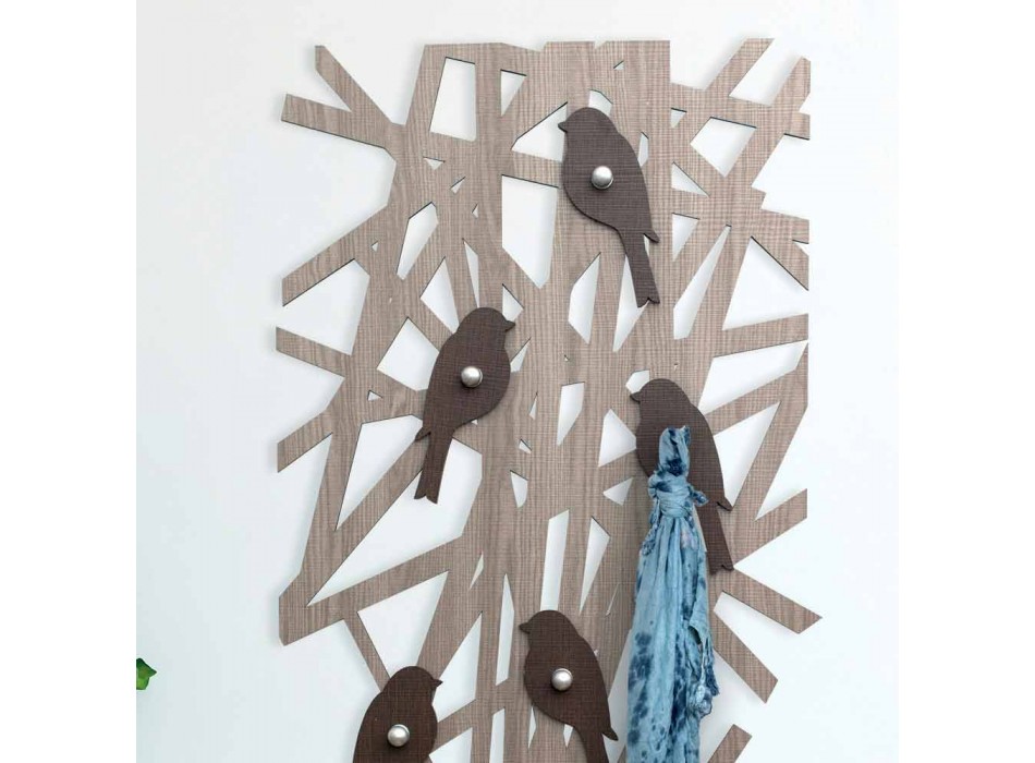Wandkapstok in gekleurd hout met een modern design - Alberuccell Viadurini