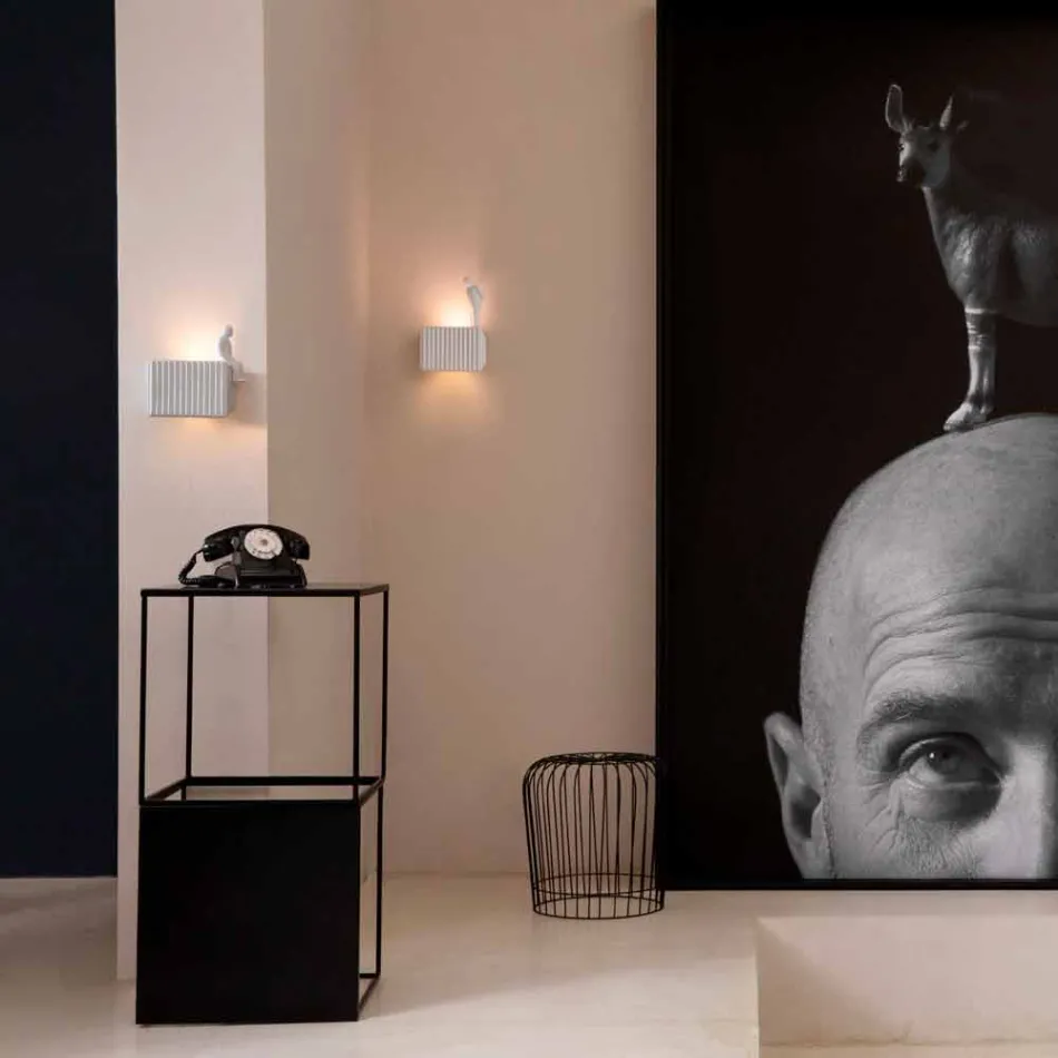 Wandkandelaar met 3 led-lampjes in mat wit keramiek met Umarell - Ometto Viadurini