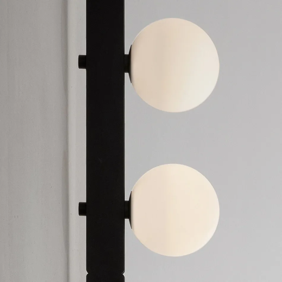 Design wandlamp in zwart aluminium met bollen en spots - Exodus Viadurini