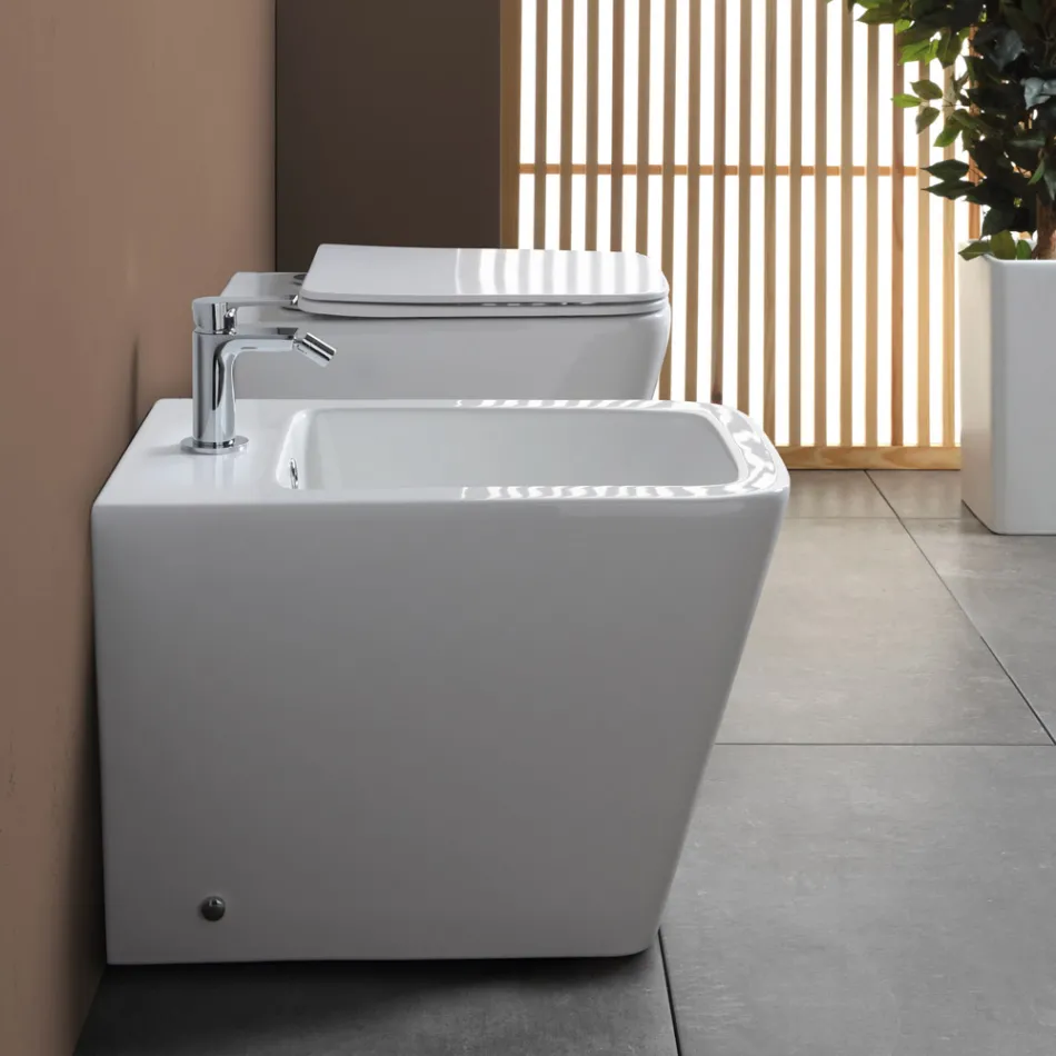 Vloerstaande bidet met één gat in wit keramiek met een elegant modern design - Giunco Viadurini