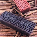 Ambachtelijke rechthoekige kaneelgeurkaars gemaakt in Italië - Alissa Viadurini