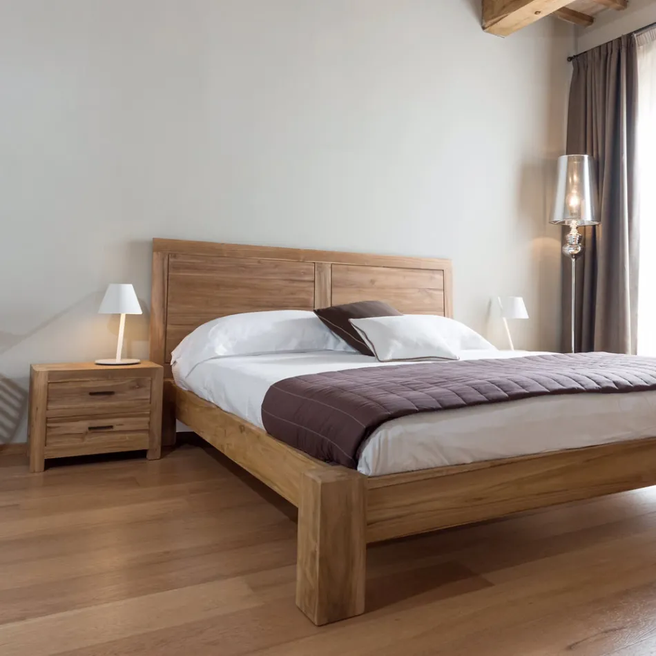 Massief teakhouten nachtkastje met 2 lades - Vovinam Viadurini