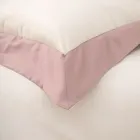 Kingsize bedset van 100% katoen en 10% katoensatijn - Detail Viadurini