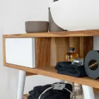 Witte badkamercompositie met kast, spiegel en accessoires - Sylviane Viadurini