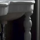 Klassieke badkamerkamer met dubbele kom gemaakt in Italië, Magda Viadurini