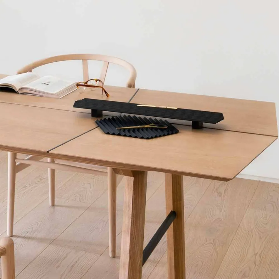 Paar dienbladen in modern design van zwart of goudgelakt staal - Savona Viadurini