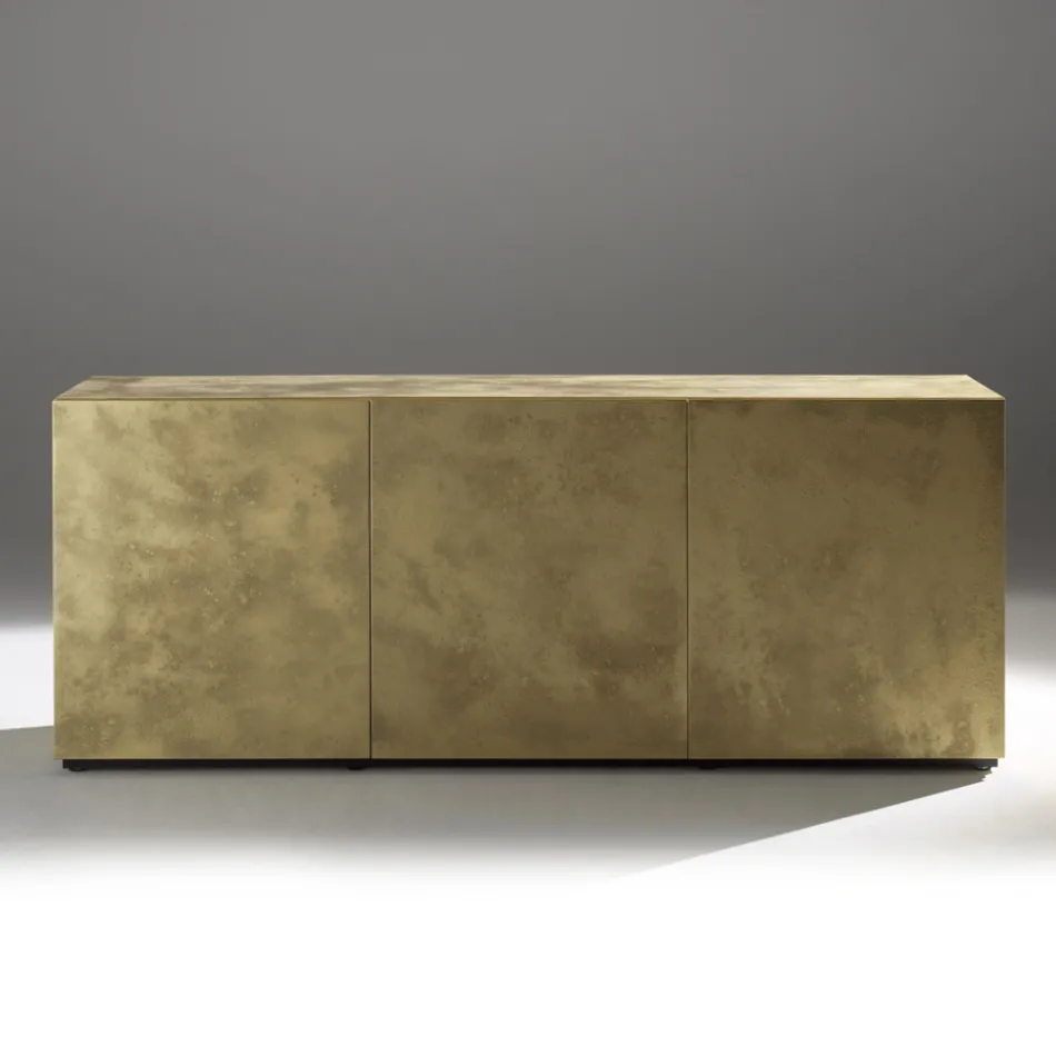 Dressoir met 3 deuren en 3 interne planken, gemaakt van hout en MDF - Pesci Viadurini