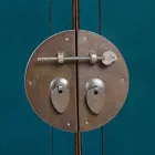 Laag dressoir met 2 deuren en 2 lades in blauw iepenhout Homemotion - Konan Viadurini