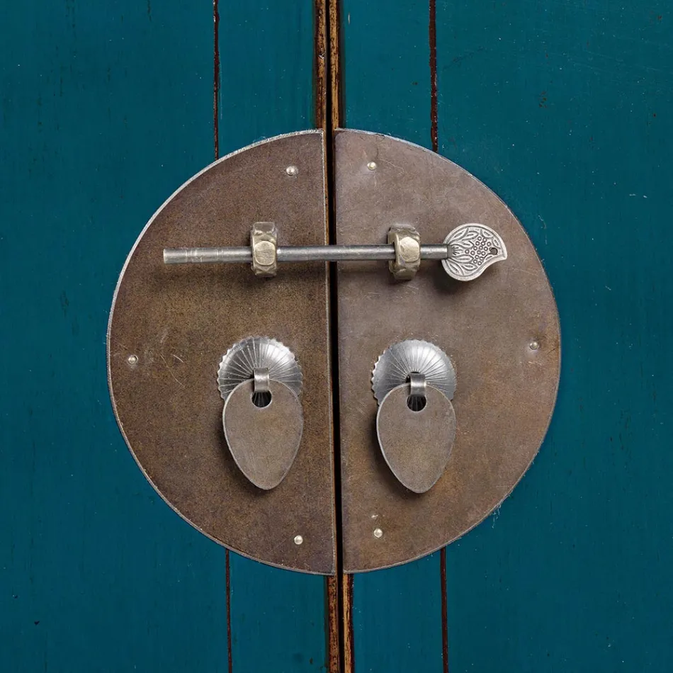 Laag dressoir met 2 deuren en 2 lades in blauw iepenhout Homemotion - Konan Viadurini