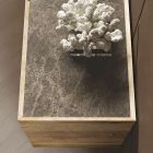 Houten dressoir met 3 deuren met voet van gehard kristal Made in Italy - Soraya Viadurini
