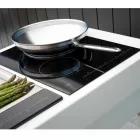 Moderne keuken op wielen voor tuin in hout en staal - Calliope Viadurini