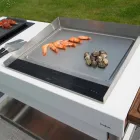 Moderne keuken op wielen voor tuin in hout en staal - Calliope Viadurini