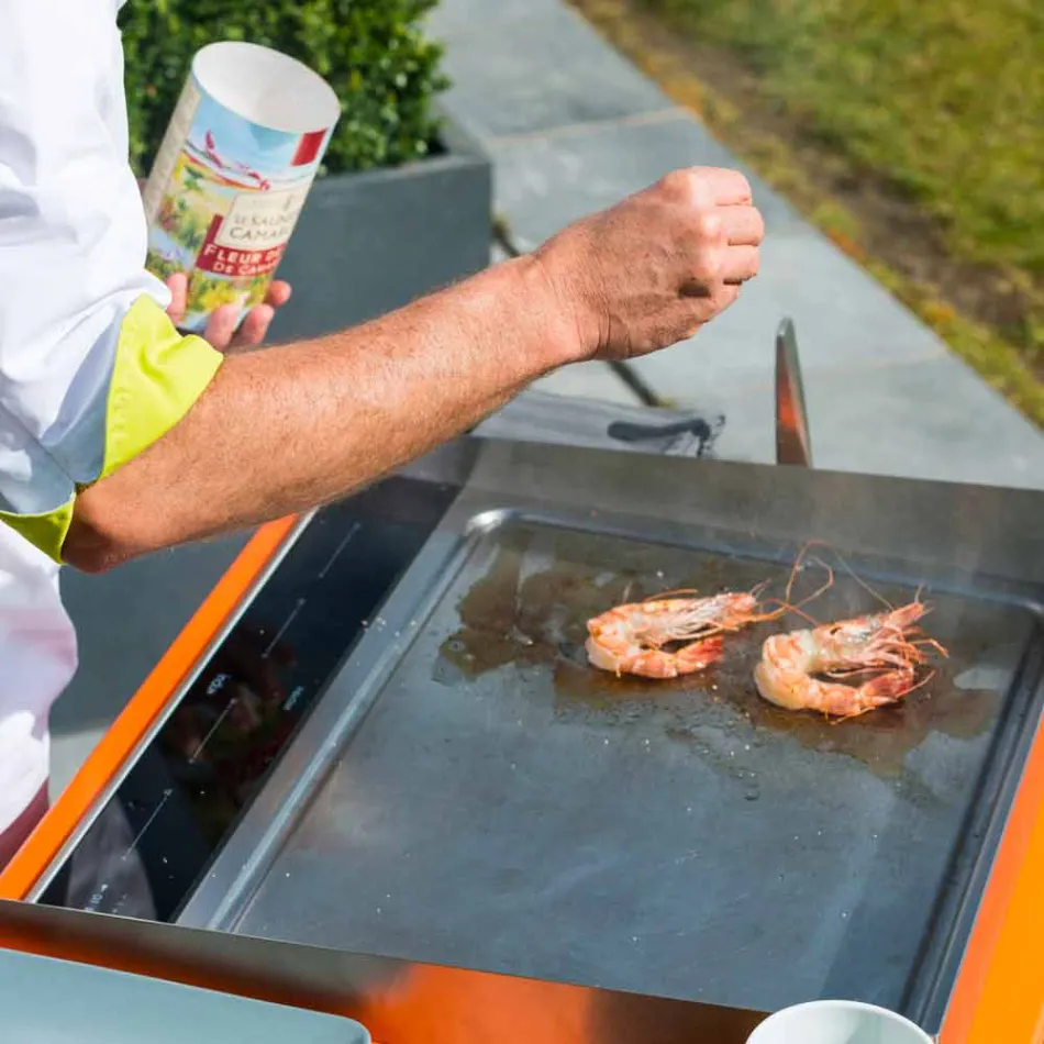 Moderne keuken op wielen voor tuin in hout en staal - Calliope Viadurini