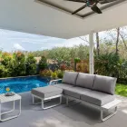 3-zitsbank met aluminium tuinpoef en grijze kussens - Avoir Viadurini