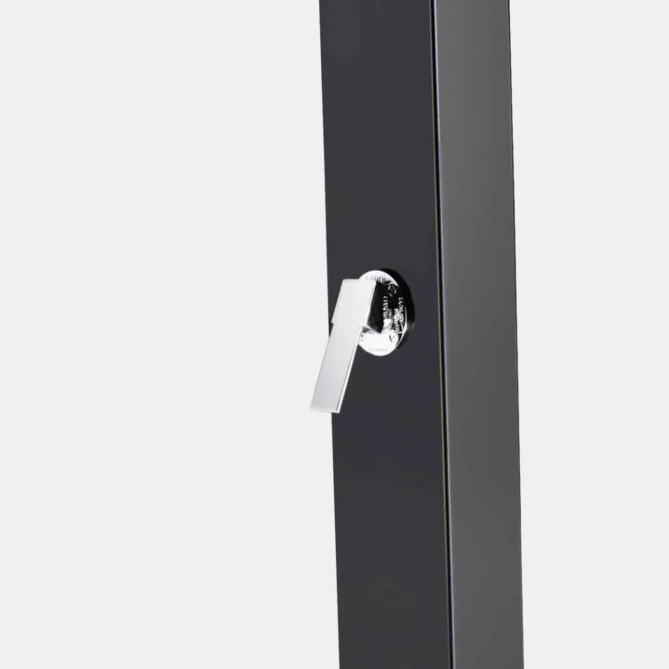 Tuindouche op zonne-energie in staal met watervalstraal Made in Italy - Werner Viadurini