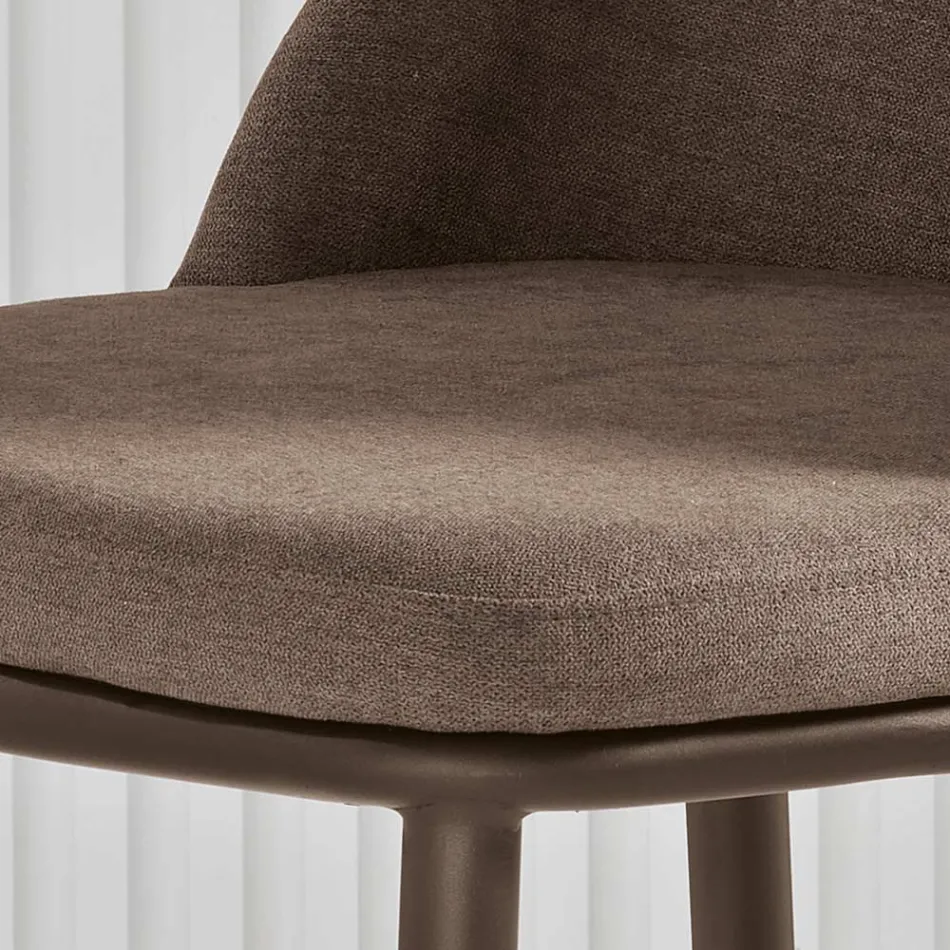 Twee gestoffeerde stoelen met een metalen frame en een evenwichtig ontwerp - Zijde Viadurini