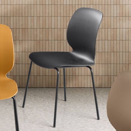 Twee stoelen van polypropyleen en gelakt metaal in diverse kleuren - Dorica Viadurini