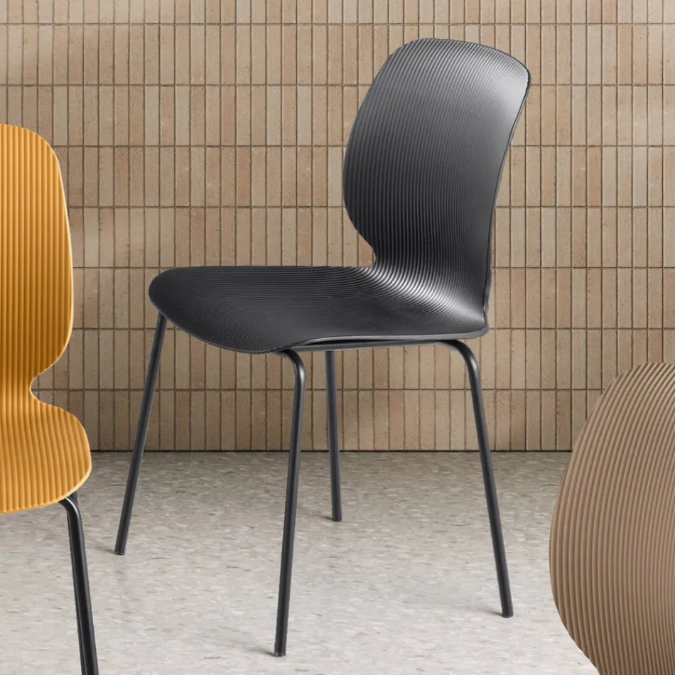 Twee stoelen van polypropyleen en gelakt metaal in diverse kleuren - Dorica Viadurini
