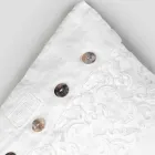 Witte vierkante kussenhoes met Italiaans luxe kant en knopen - logo's Viadurini