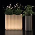 Tweekleurige, van stroom voorziene, lichtgevende plantenbak van polyethyleen, gemaakt in Italië - Barbia