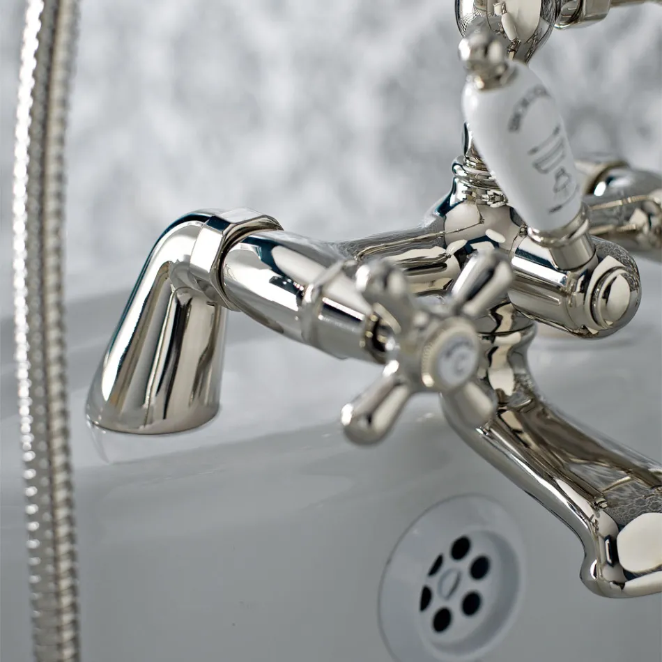 Klassieke badrandgroep met messing handdouche Made in Italy - Ercolina Viadurini