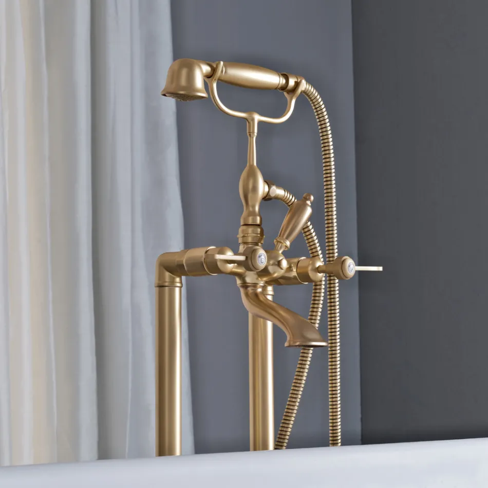 Staand bad met handdouche en flexibele slang Made in Italy - Milano Viadurini