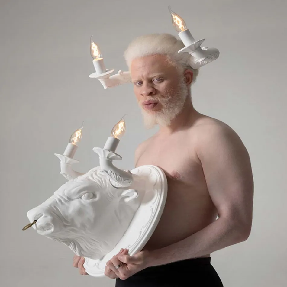 Wandlamp met 2 lampjes in keramisch design in de vorm van een stier - Marrena Viadurini