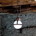 Hanglamp zelfkant messing en wit glas