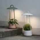 Buitenlamp met plantenbak in klei, aluminium en messing - Cappello Viadurini