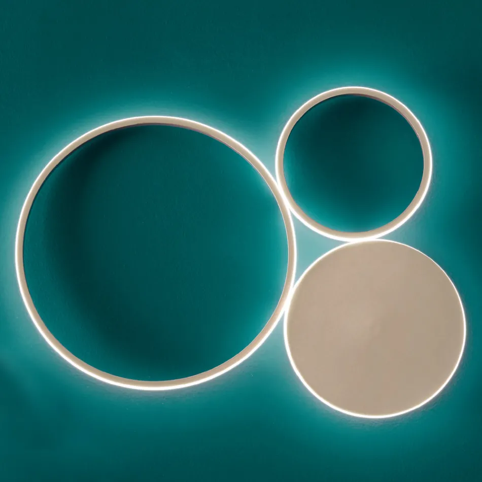 Wandlamp in gelakt metaal met LED modern design - Punto Viadurini