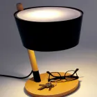 Tafellamp van beukenhout met details van metaal en veganistisch leer - Avetta Viadurini