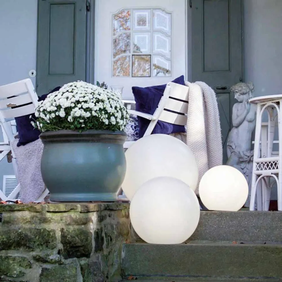 Vloerlamp op zonne-energie of LED rond gekleurd ontwerp - Globostar Viadurini