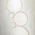 Moderne LED-vloerlamp in goud of zilver gelakt metaal - Punto Viadurini