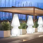 Alvarez staande buitenlamp met LED-verlichting, gemaakt van polyethyleen in Italië. Viadurini