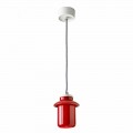Designlamp opgehangen in rood keramiek gemaakt in Italië Azië