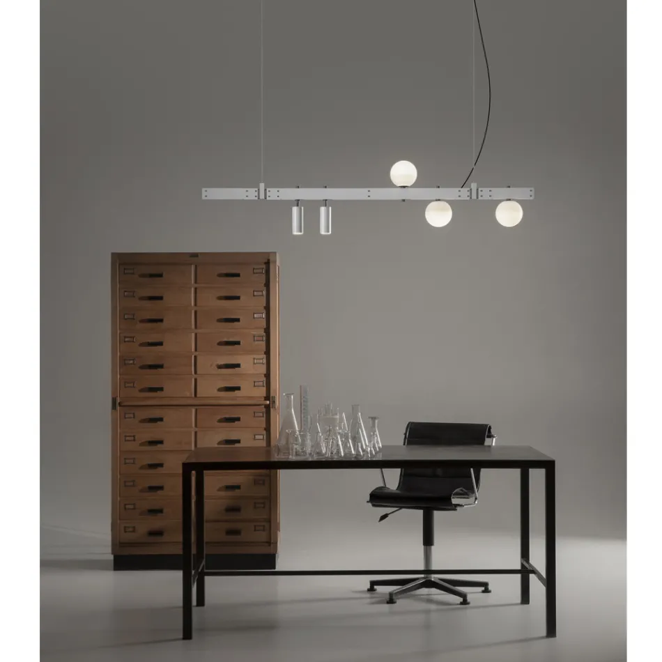 Pendellamp Design Wit Aluminium met Glazen Bollen en Spots - Exodus Viadurini