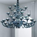 Handgemaakte kroonluchter 28 lampen in blauw Venetiaans glas en metaal - Focarino