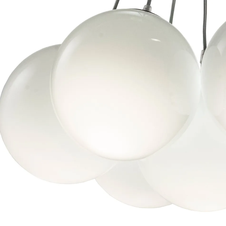 Althea kroonluchter met zeven lampen in gepolijst of satijnglas, gemaakt in Italië. Viadurini