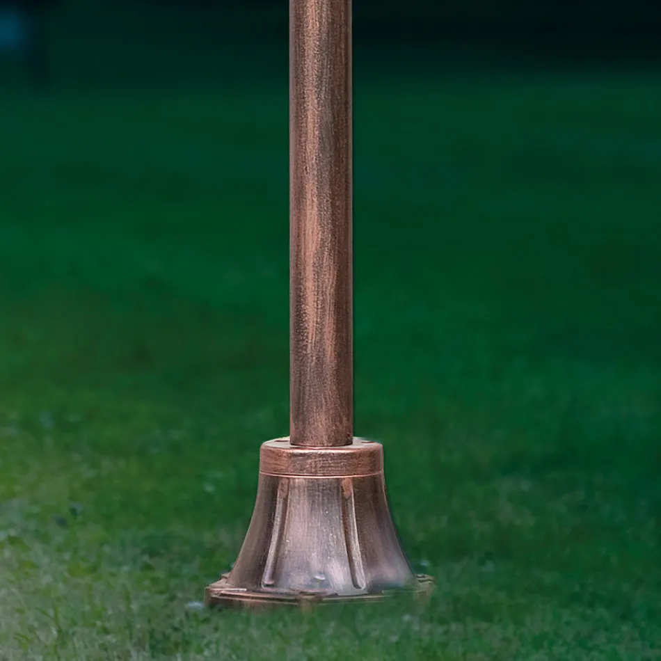 Buitenlantaarnpaal in klassiek handgeschilderd gedecoreerd aluminium - Genua Viadurini