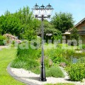 Klassieke tuin drie-licht lantaarnpaal gemaakt met aluminium, Kristel