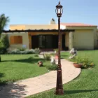 Lamp in vintage stijl van gegoten aluminium gemaakt in Italië - Leona Viadurini