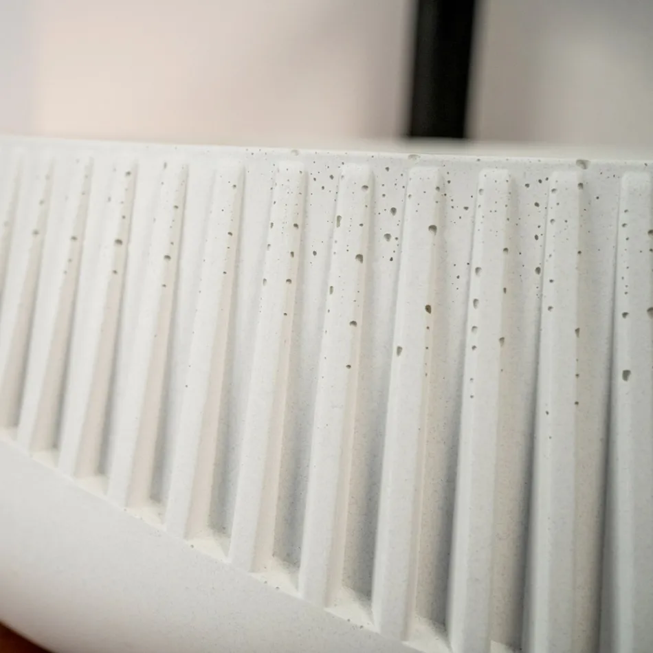 Ronde opzetwastafel van cement en hars - Ibisco Viadurini