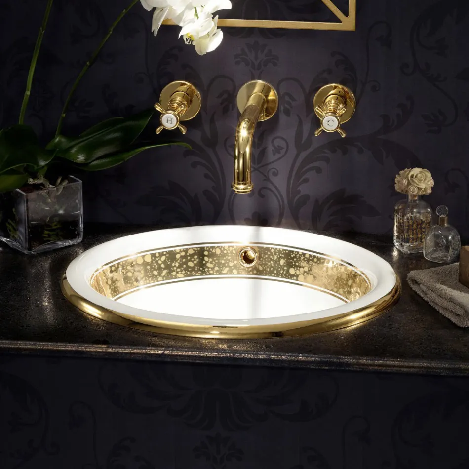 Half verzonken wastafel in Fire Clay met band in verschillende afwerkingen - Botticino Viadurini