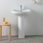 Witte keramische wastafel op voetstuk met een elegant modern design - Silica Viadurini
