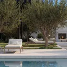 Buitenligstoel met teakhouten frame, gemaakt in Italië - Briga Viadurini