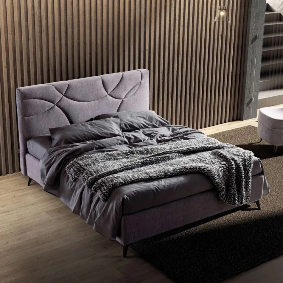 Tweepersoonsbed 160x190 met quiltwerk van kruiscurven - Zonnebloem Viadurini