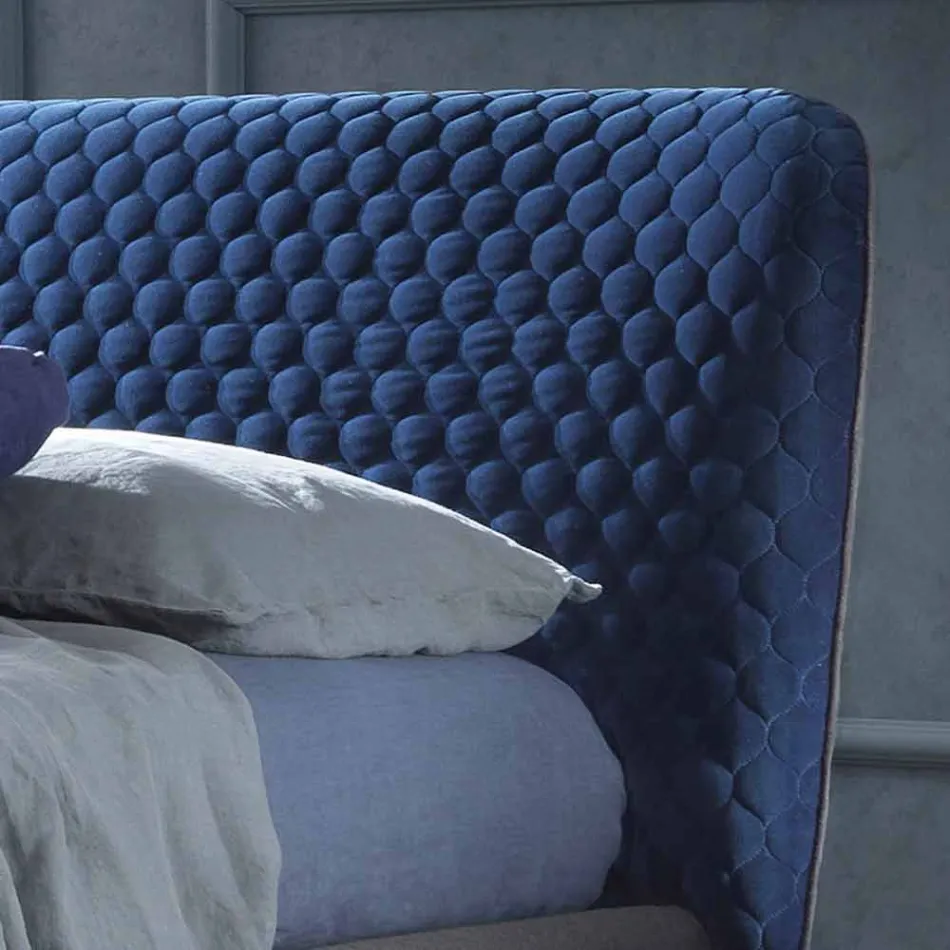 Tweepersoonsbed met gestoffeerde doos in Corolle-stof van Bolzan Viadurini